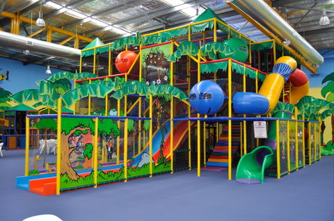 Go Bananas - Accommodation Gladstone 0