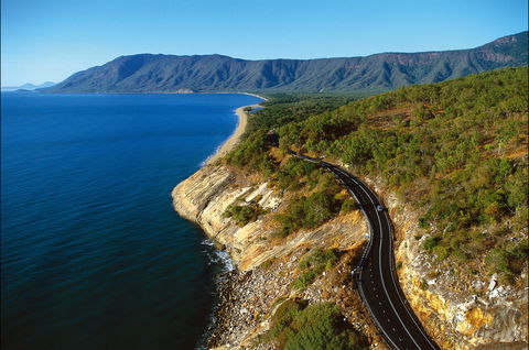 Great Barrier Reef Drive - Accommodation Gladstone 0