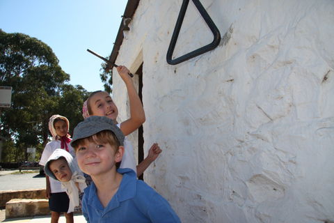 St John's Schoolhouse Museum - Accommodation Gladstone 2