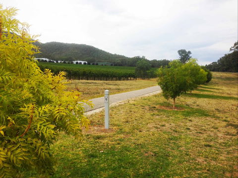 Taylors Gap To Myrtleford 10.5 Km - Accommodation Gladstone 2