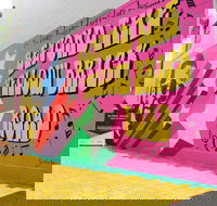 Yellow Brick Road and Elton John Mural - Accommodation Gladstone