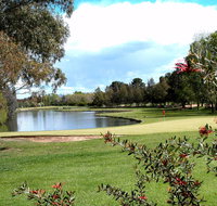 Yowani Country Club Incorporated - Accommodation Gladstone