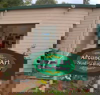 Around Art Studio/Gallery - Accommodation Gladstone