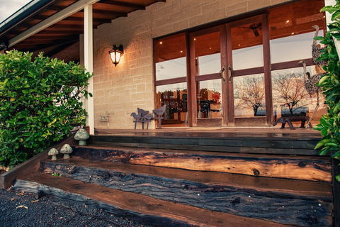 Baratto Wines - Accommodation Gladstone 0