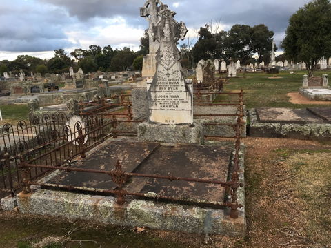Benalla Cemetery Historical Walk - Accommodation Gladstone 0