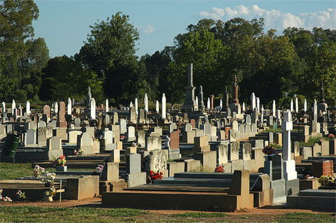 Benalla Cemetery Historical Walk - Accommodation Gladstone 1
