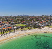 Coogee Beach - Accommodation Gladstone