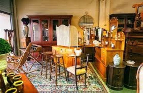 Fairmarket Antique Centre - Accommodation Gladstone 0