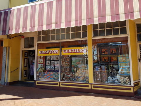 Grafton Textiles - Accommodation Gladstone 0