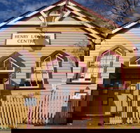Henry Lawson Centre - Accommodation Gladstone