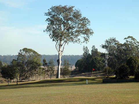 Lawrence Golf Club - Accommodation Gladstone 0