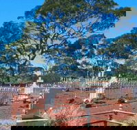 Old Pioneer Cemetery Coolgardie - Accommodation Gladstone