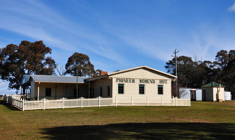 Pioneer Women's Hut Museum - Accommodation Gladstone 0