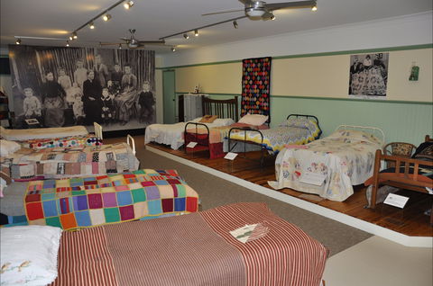 Pioneer Women's Hut Museum - Accommodation Gladstone 2