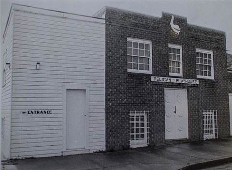 The Pelican Playhouse - Accommodation Gladstone 0