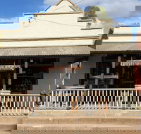 Timber Tales - Accommodation Gladstone