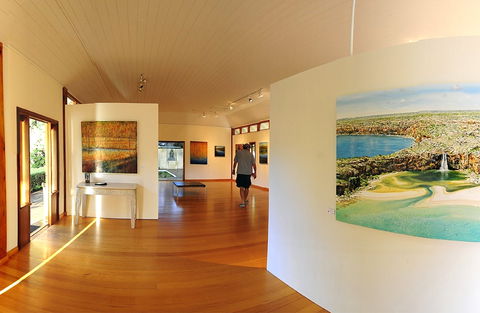 Yallingup Galleries - Accommodation Gladstone 1