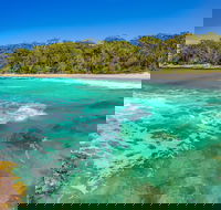Blenheim Beach - Accommodation Gladstone