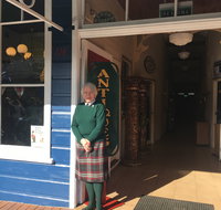 Broughton Antiques - Accommodation Gladstone