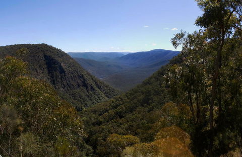 Escarpment Walk - Accommodation Gladstone 0