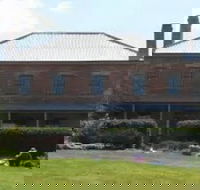 Harpers Mansion - Accommodation Gladstone