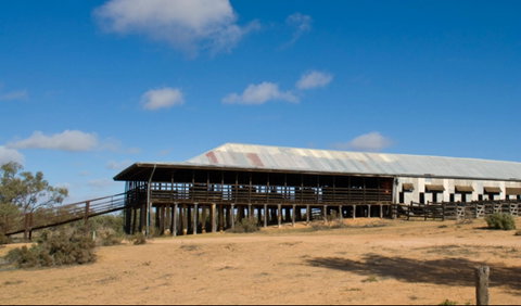Kinchega Woolshed - Accommodation Gladstone 0