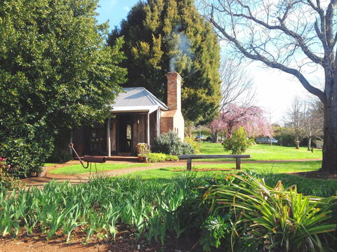 Mont De Lancey Historic Homestead & Museum - Accommodation Gladstone 0