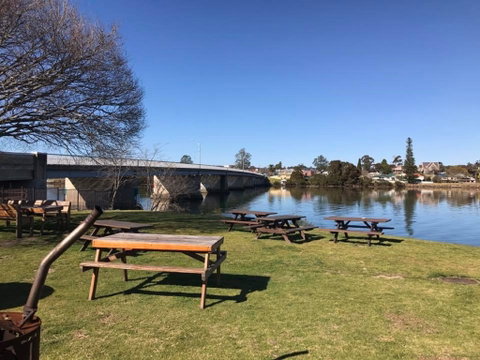 Moruya Waterfront - Accommodation Gladstone 1