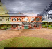Rouse Hill Estate - Accommodation Gladstone