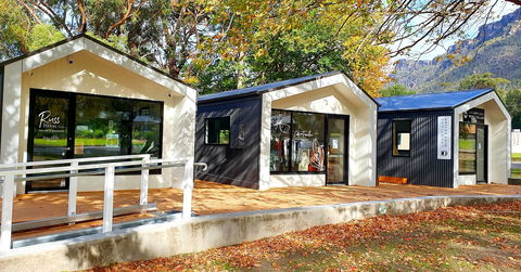 Russ Studios - Accommodation Gladstone 0