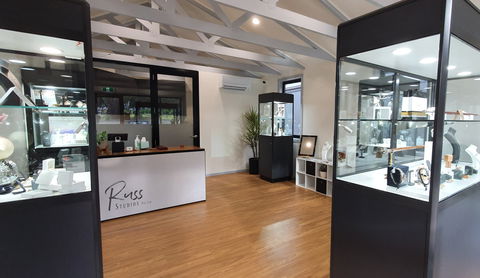 Russ Studios - Accommodation Gladstone 1