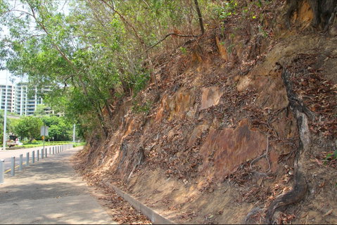 Stokes Hill - Accommodation Gladstone 0