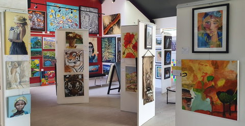 The Royal Queensland Art Society Inc. - Accommodation Gladstone 1