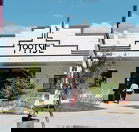 Tootsie Art and Design - Accommodation Gladstone