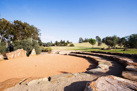 Wiradjuri Amphitheatre - Accommodation Gladstone 0