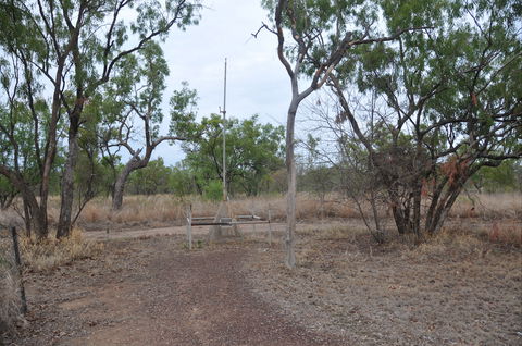 Alexander Forest Memorial - Accommodation Gladstone 0