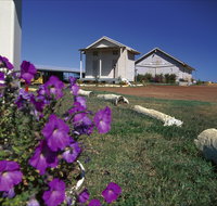 Aramac - Accommodation Gladstone