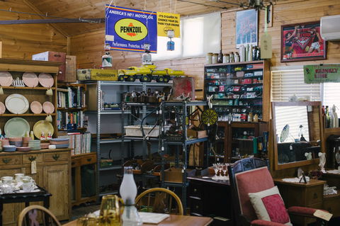 Bowning Antique Centre - Accommodation Gladstone 1