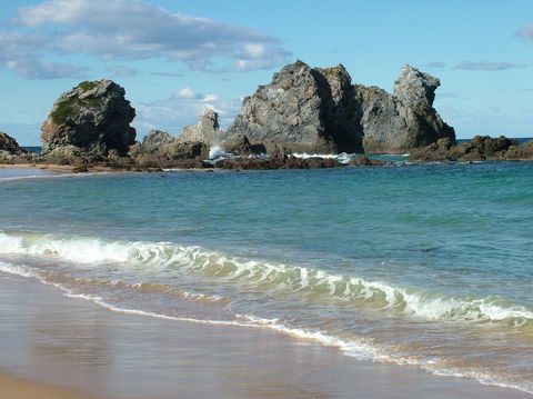 Camel Rock - Accommodation Gladstone 1
