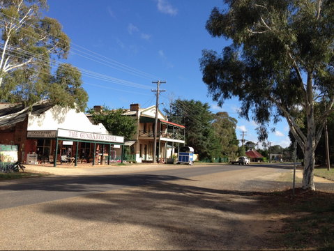 Gundaroo - Accommodation Gladstone 2