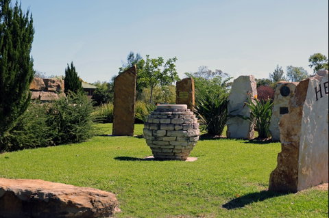 Henricks Park - Accommodation Gladstone 2