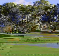 Meadow Springs Golf and Country Club - Accommodation Gladstone