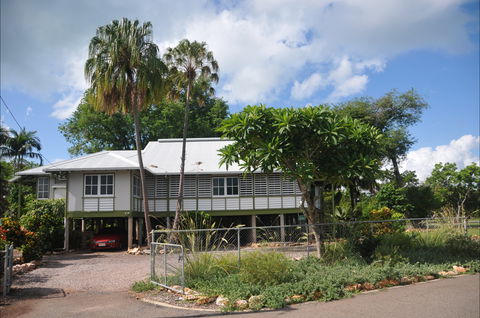 Myilly Point Heritage Precinct - Accommodation Gladstone 1