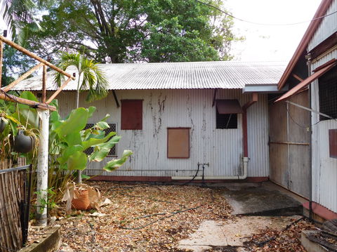 Pee Wee Camp, East Point - Accommodation Gladstone 2