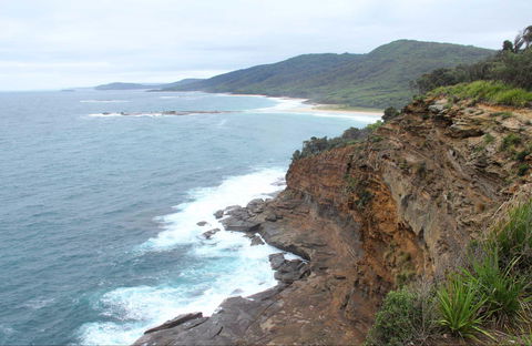 Pretty Beach To Snapper Point Walking Track - Accommodation Gladstone 0