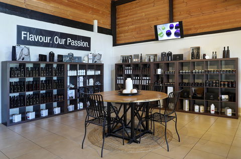 Pukara Estate - Pokolbin Tasting Room - Accommodation Gladstone 1
