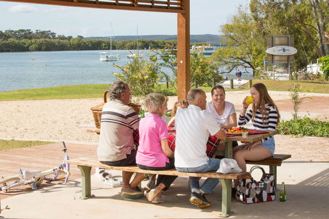 Russell Island (Canaipa) - Accommodation Gladstone 2