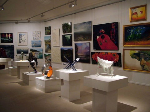 Stanthorpe Regional Art Gallery - Accommodation Gladstone 0