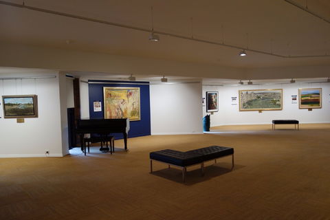 Stanthorpe Regional Art Gallery - Accommodation Gladstone 1