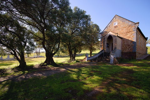 St Saviours Church Katrine - Accommodation Gladstone 0